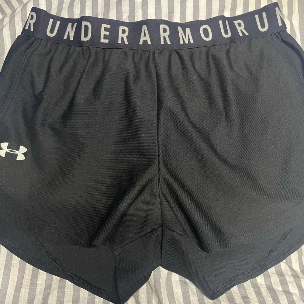 Women’s Under Armour athletic shorts. Size medium